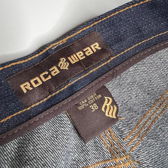 Rocawear Men’s Denim Shorts Size 38 Raw Blue Red Paint Graphic NWT $88 Hip Hop - Picture 7 of 12